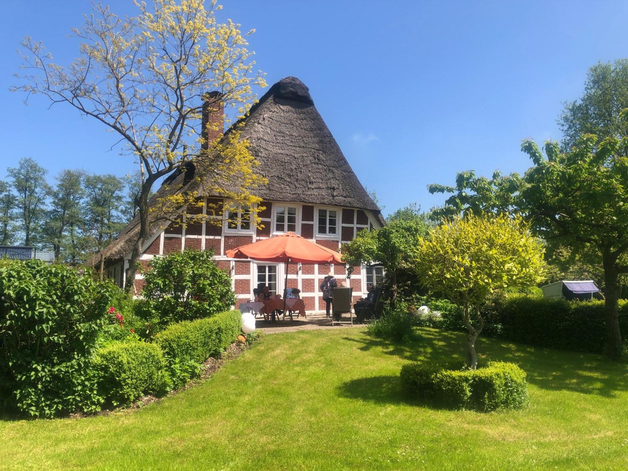Altes Landhaus Oste, Klavier Appartement, 2 Zimmer Mit Kamin Hemmoor エクステリア 写真