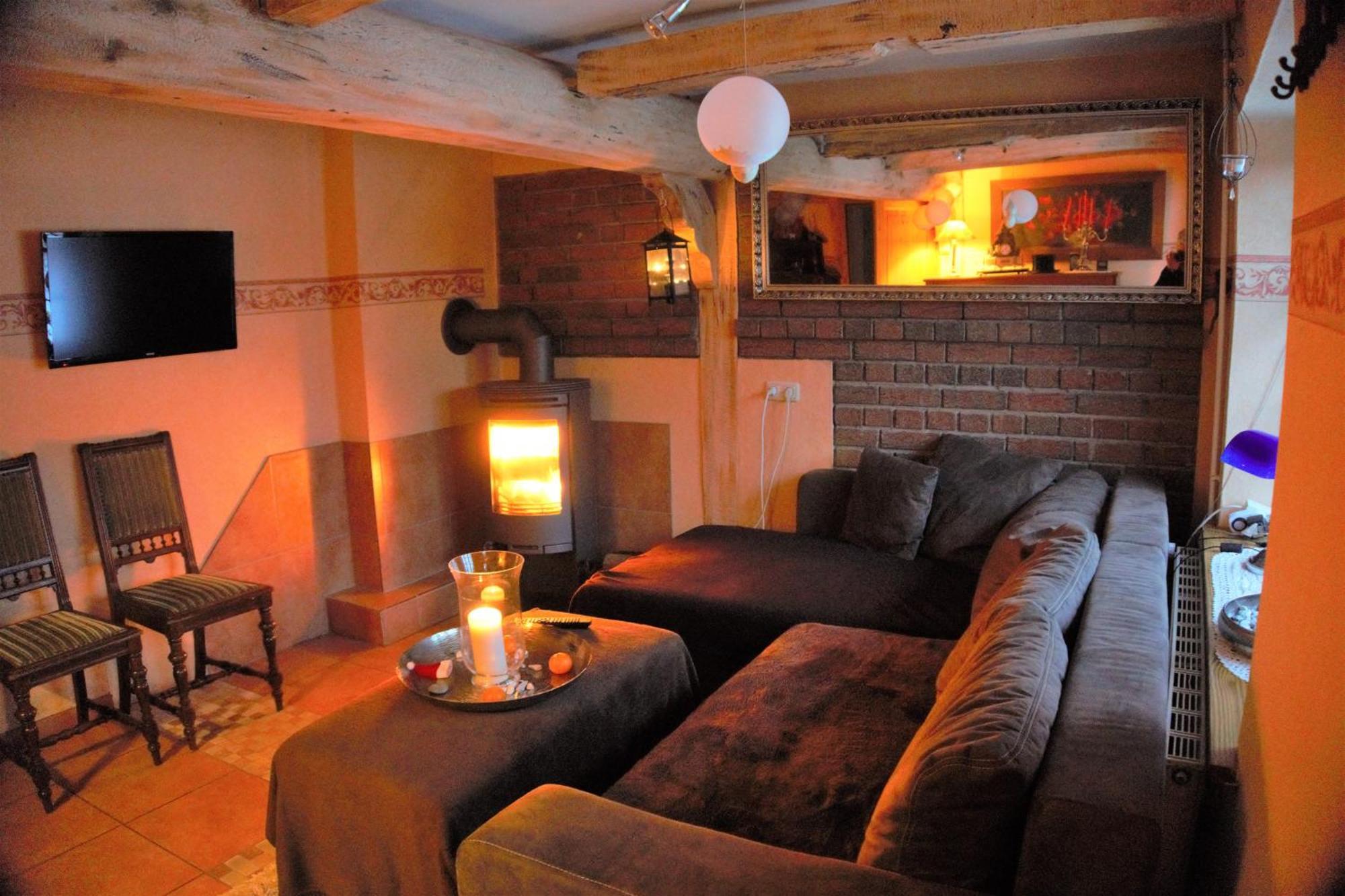 Altes Landhaus Oste, Klavier Appartement, 2 Zimmer Mit Kamin Hemmoor エクステリア 写真