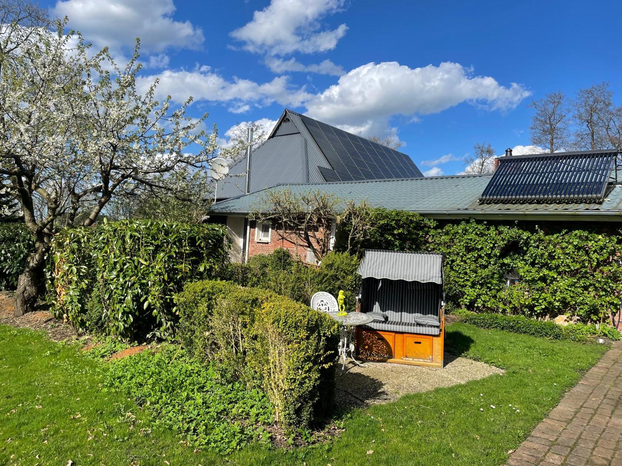 Altes Landhaus Oste, Klavier Appartement, 2 Zimmer Mit Kamin Hemmoor エクステリア 写真