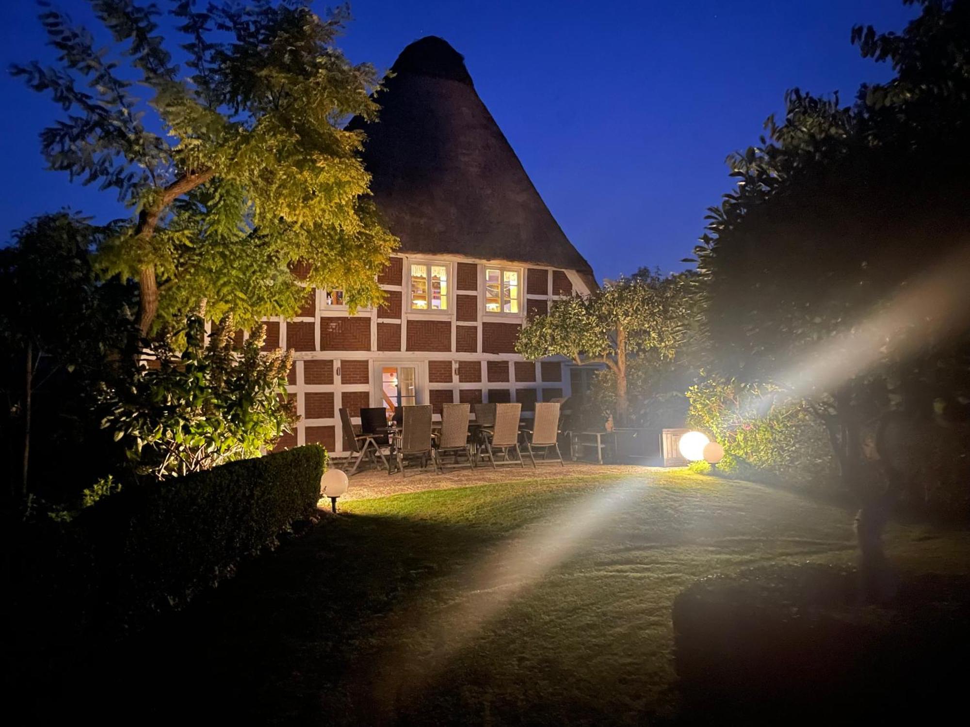 Altes Landhaus Oste, Klavier Appartement, 2 Zimmer Mit Kamin Hemmoor エクステリア 写真